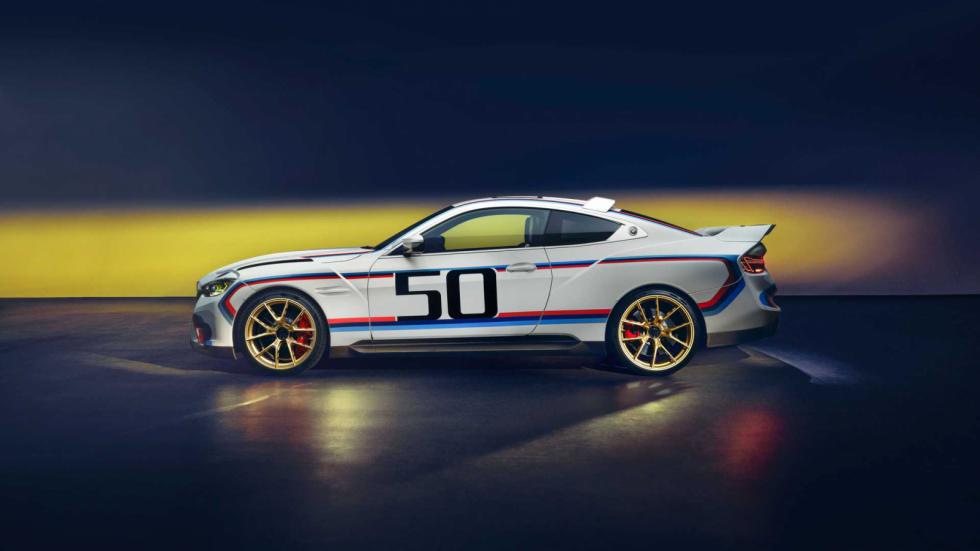 Η νέα BMW 3.0 CSL αποκαλύφθηκε με 560 άλογα  